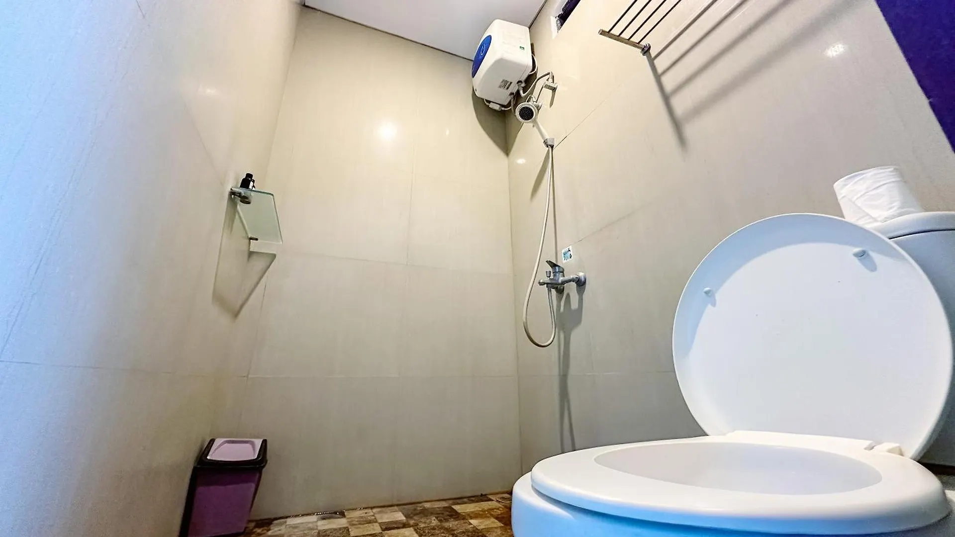 Lembayung Sari Homestay Denpasar  Guest house Denpasar (Bali)