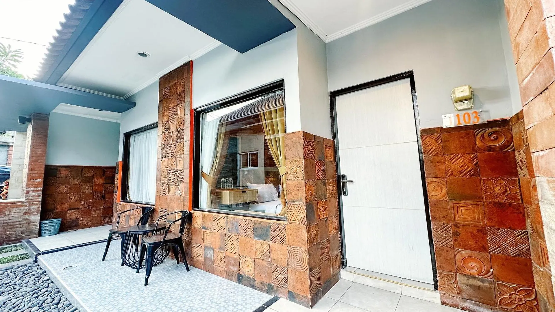 Lembayung Sari Homestay Denpasar