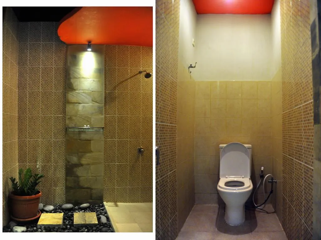 Lembayung Sari Homestay Denpasar  2*, Denpasar (Bali)